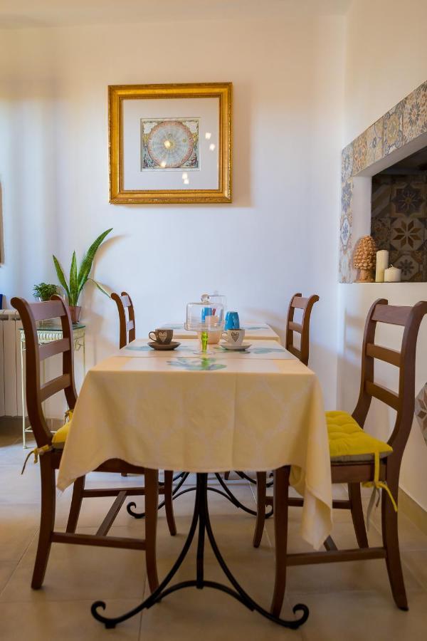 B&B La Casa Gialla Taormina Exterior photo